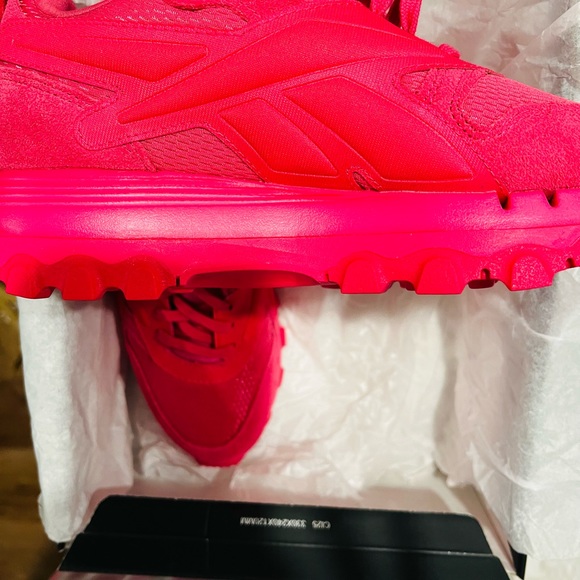 “HOT PINK CARDI B REEBOK GYM SHOES” - Picture 3 of 5
